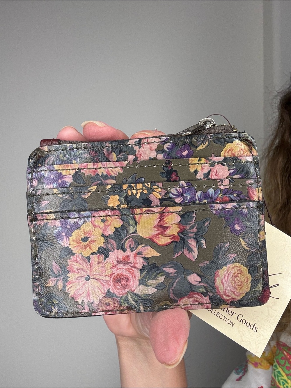 LOW START Patricia Nash English Country Cassis ID wallet NWT - Picture 3 of 10